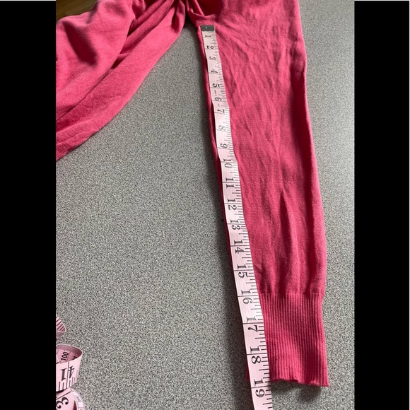 August Silk Pink Cardigan Silk Blend Sweater Size Large - Picture 10 of 10